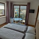 Homestay szállás Zara Goscinne Oraz Zara Nowosc *