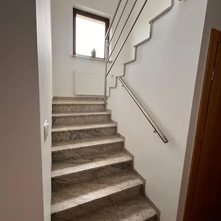 Zara Goscinne Oraz Zara Nowosc Homestay szállás *