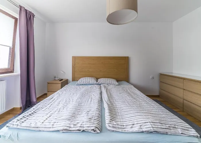 Zara Goscinne Oraz Zara Nowosc * Władysławowo