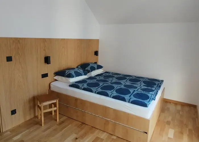 Zara Goscinne Oraz Zara Nowosc *